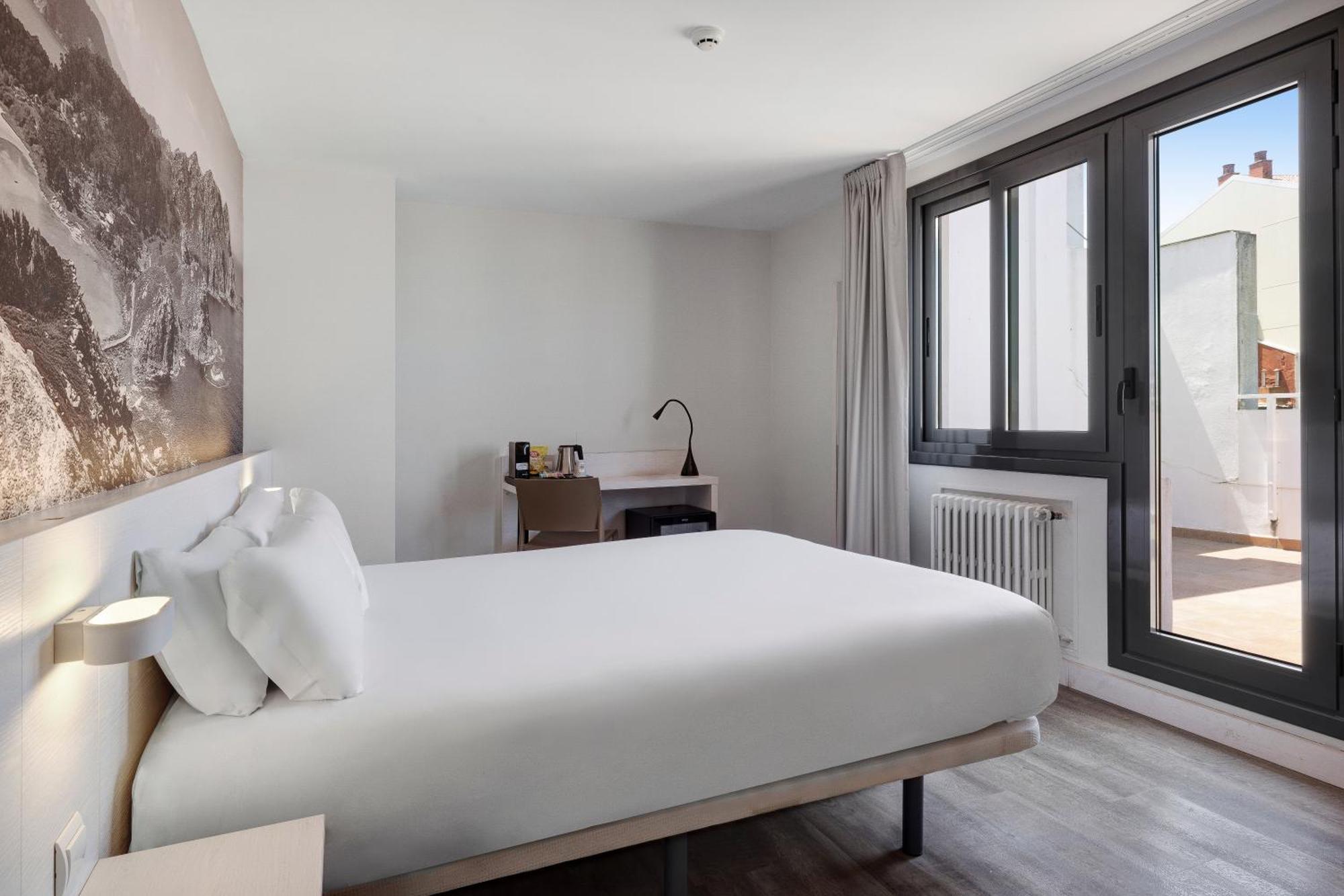 B&B Hotel Віго Екстер'єр фото