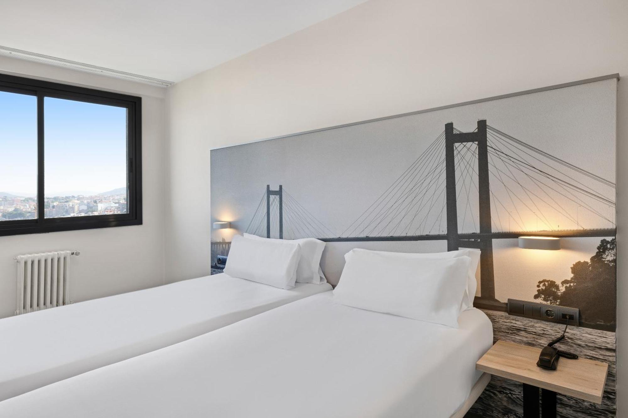 B&B Hotel Віго Екстер'єр фото